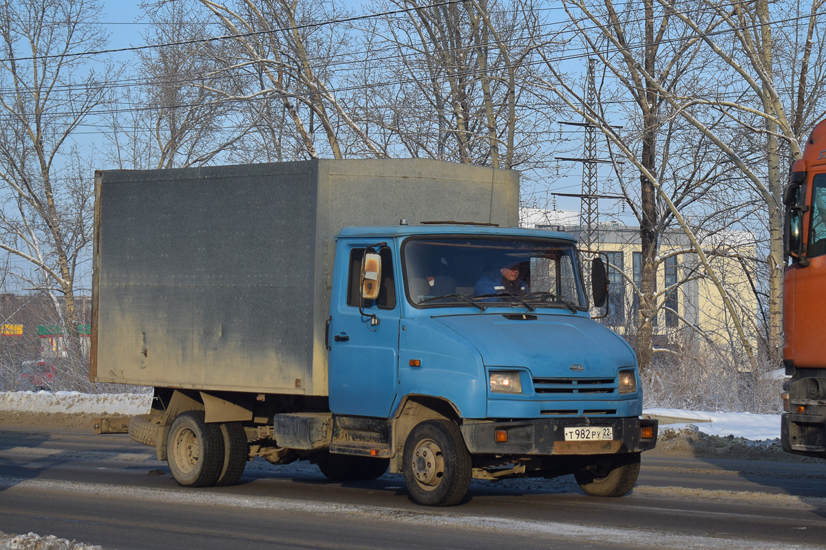 Алтайский край, № Т 982 РУ 22 — ЗИЛ-5301 "Бычок"(общая модель)