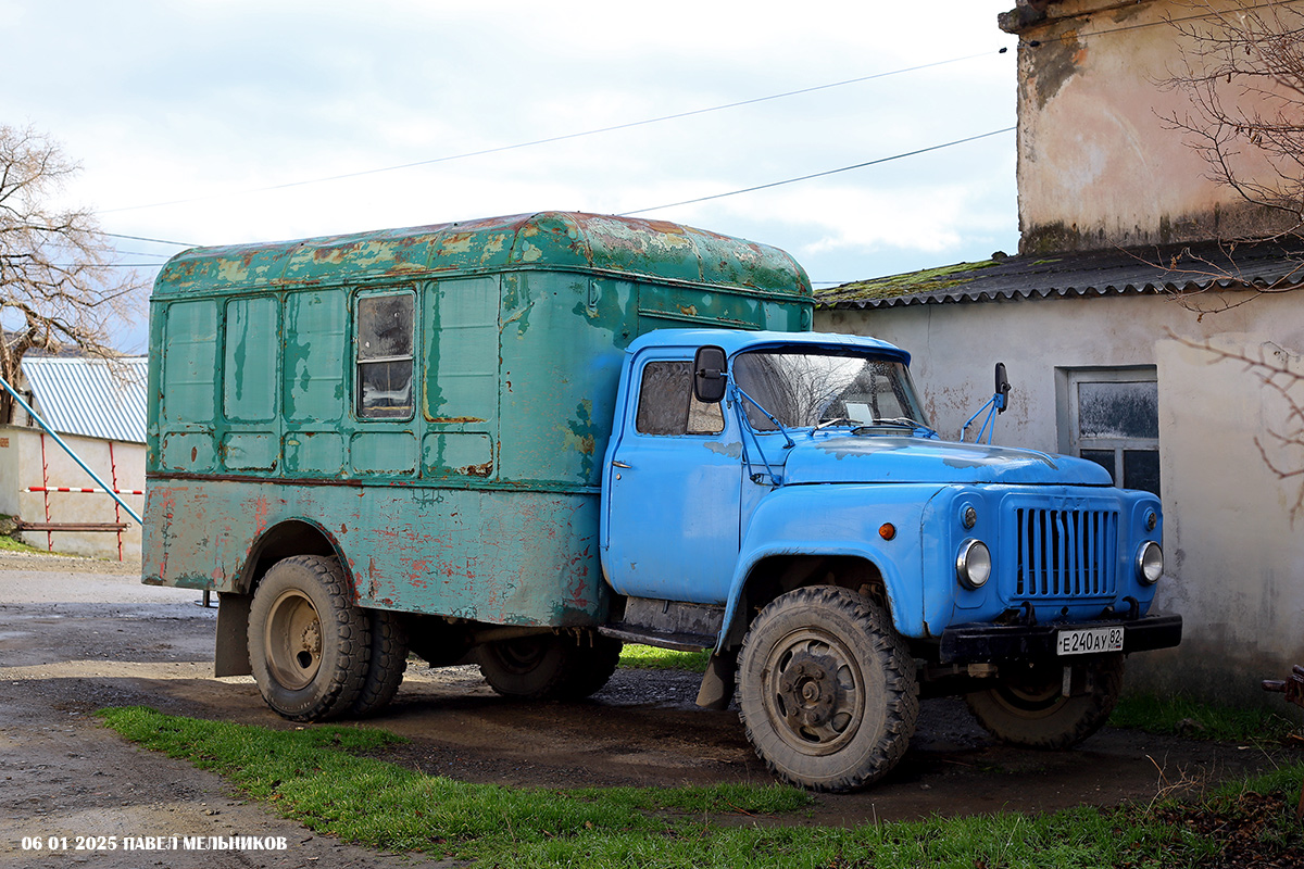 Крым, № Е 240 АУ 82 — ГАЗ-53-12