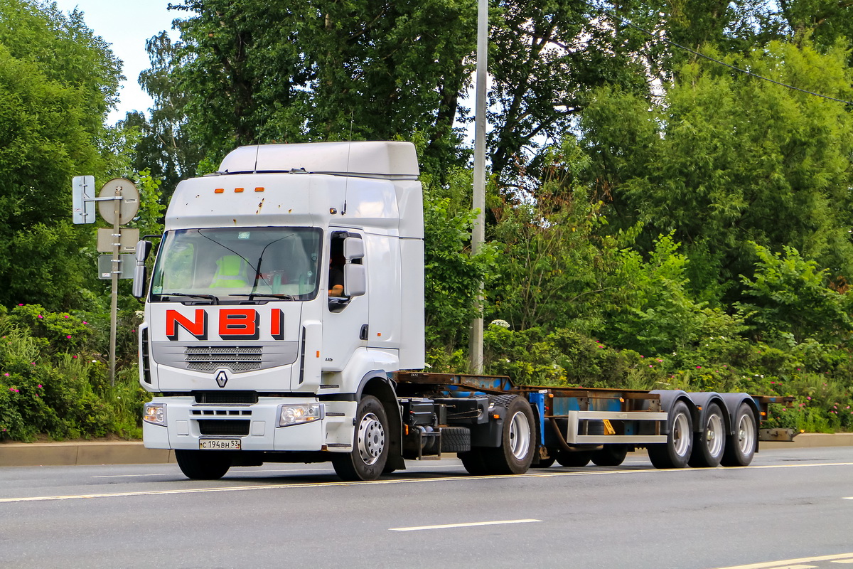 Новгородская область, № С 194 ВН 53 — Renault Premium ('2006)