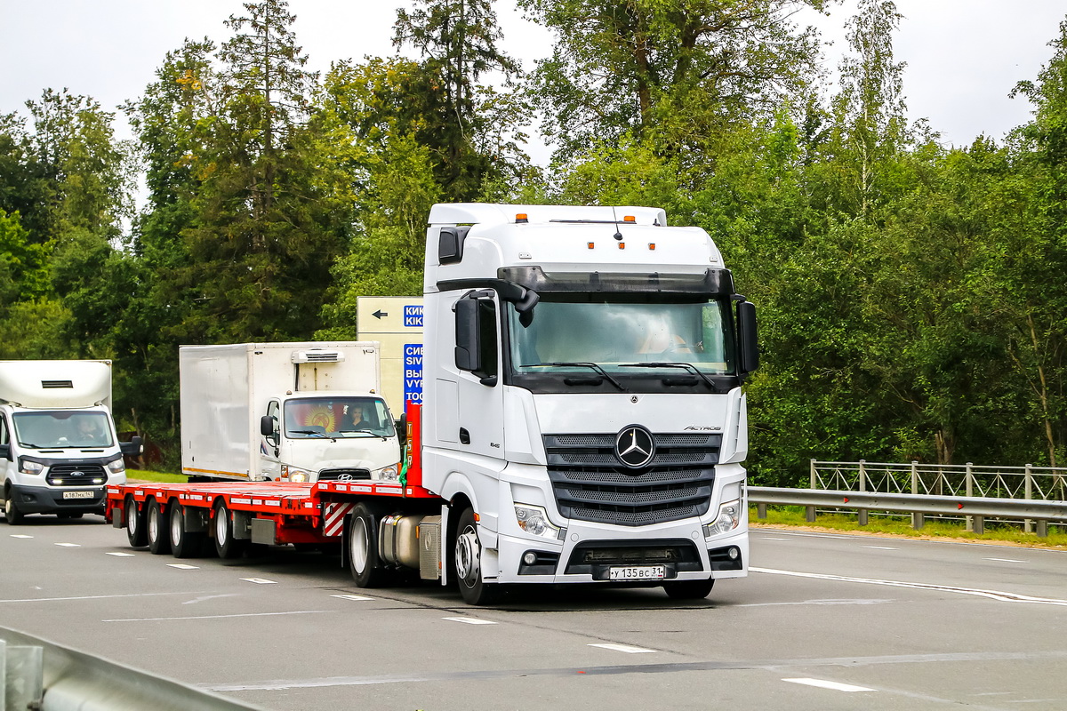 Белгородская область, № У 135 ВС 31 — Mercedes-Benz Actros '18 1845 [Z9M]