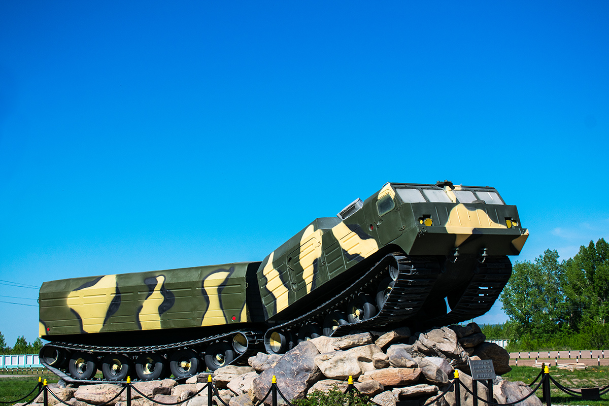 Башкортостан, № (02) Б/Н СТ 0023 — ДТ-30 (общая модель); Техника на постаментах, памятники (Башкортостан); Башкортостан — Спецтехника на постаментах Башкортостан, № (02) Б/Н СТ 0023 — ДТ-30 (общая модель); Техника на постаментах, памятники (Башкортостан); Башкортостан — Спецтехника на постаментах