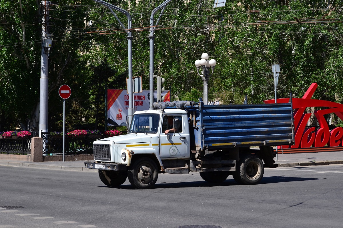 Волгоградская область, № В 558 ВВ 134 — ГАЗ-3309