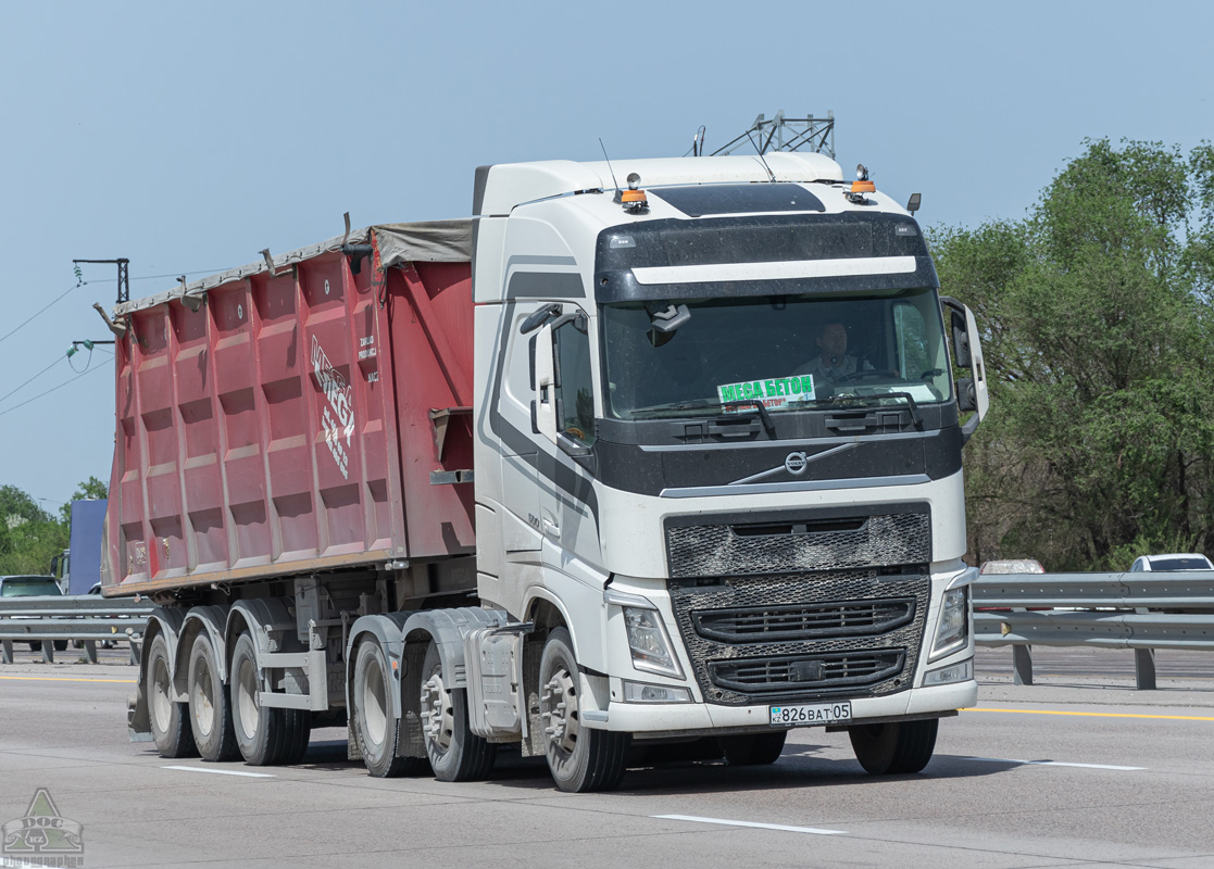 Алматы, № 826 BAT 05 — Volvo ('2012) FH.500