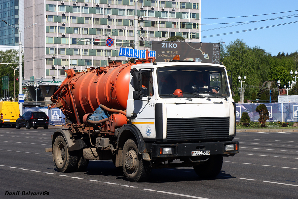 Минск, № 575 — МАЗ-5337 (общая модель) Минск, № 575 — МАЗ-5337 (общая модель)