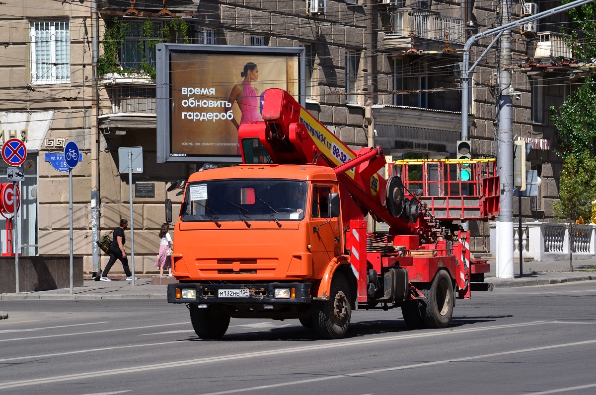 Волгоградская область, № М 132 НЕ 134 — КамАЗ-4308-A3(96)
