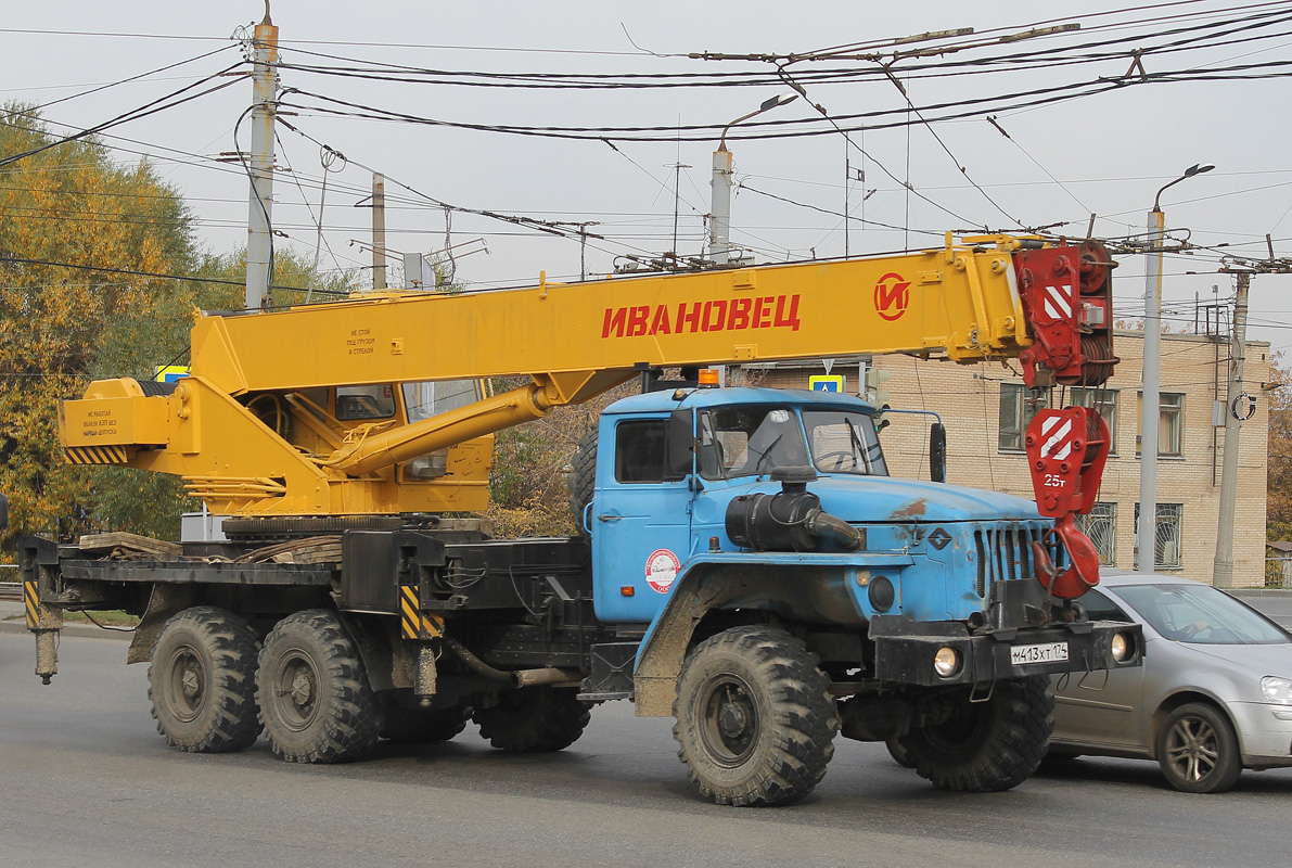 Челябинская область, № М 413 ХТ 174 — Урал-4320-40
