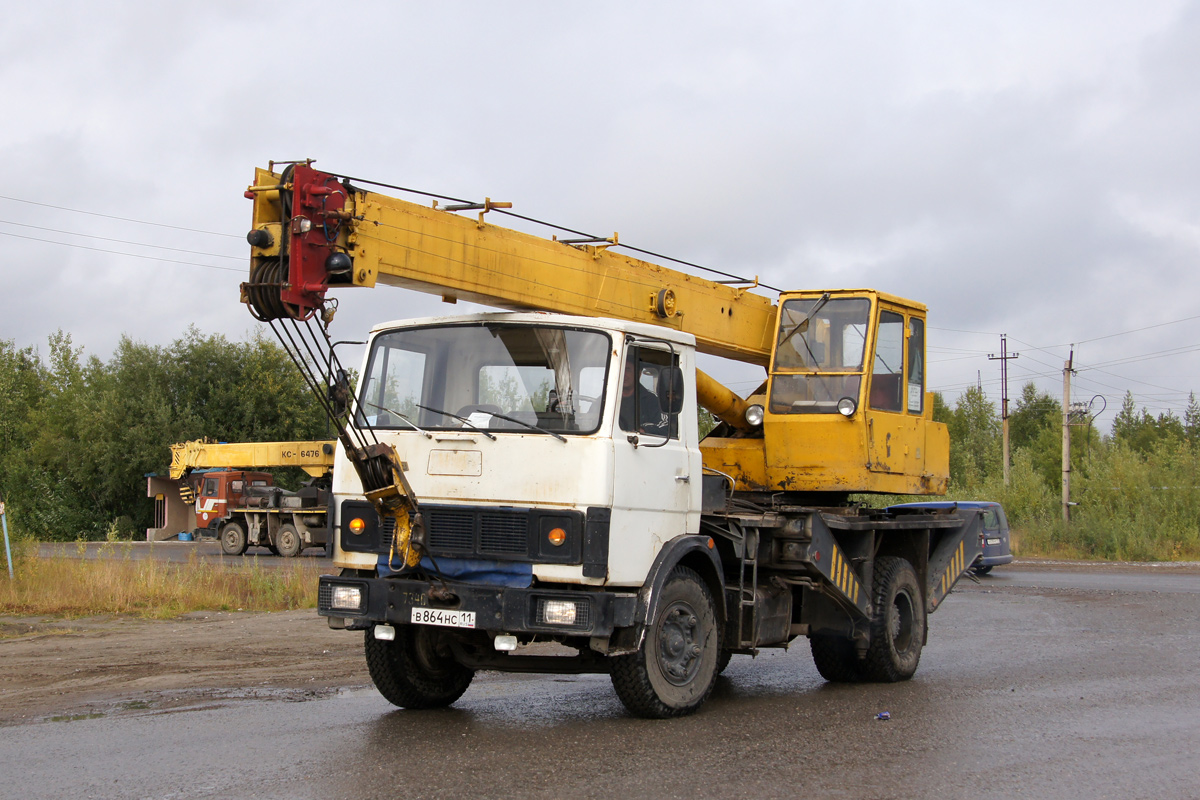 Коми, № В 864 НС 11 — МАЗ-5337 [533700]