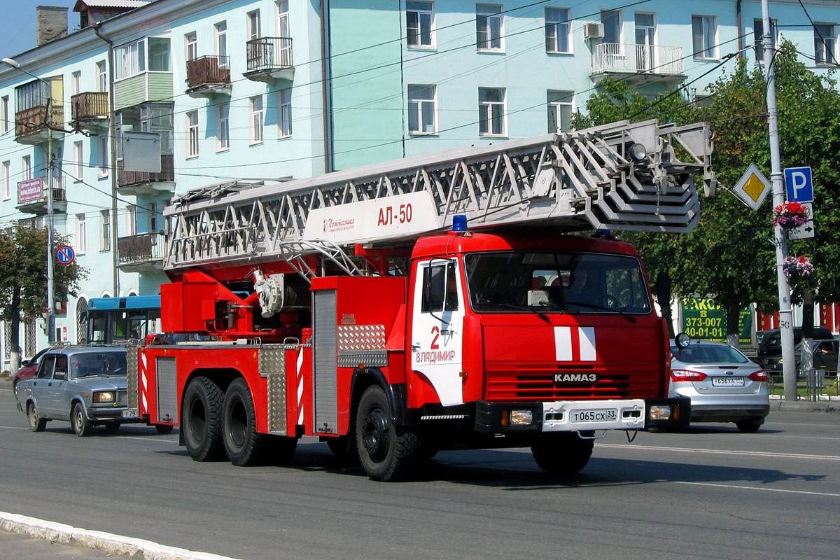 Владимирская область, № Т 065 СХ 33 — КамАЗ-53229-15 [53229R]