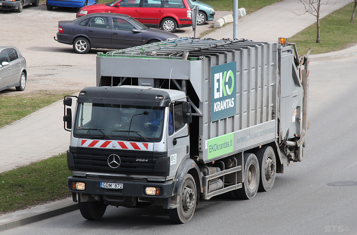 Литва, № GDM 872 — Mercedes-Benz SK 2524