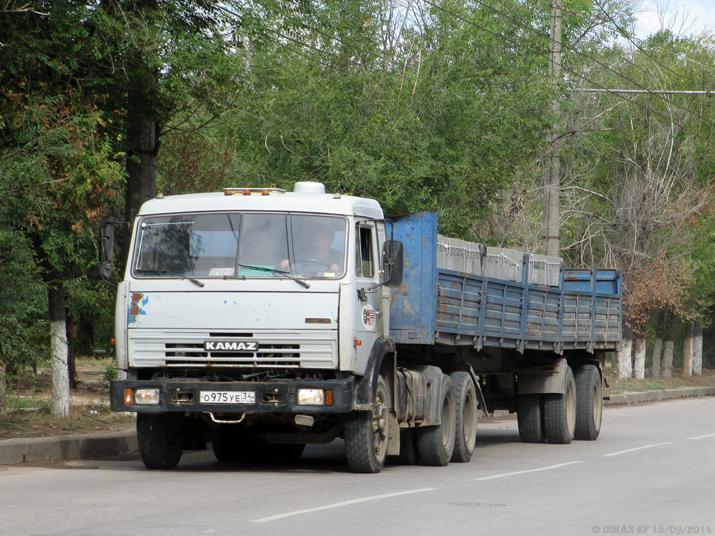 Волгоградская область, № О 975 УЕ 34 — КамАЗ-5511