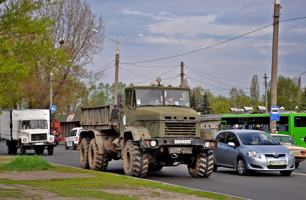 Харьковская область, № 413-56 ХА — ГАЗ-3307; Харьковская область, № 4325 ХАХ — КрАЗ-260