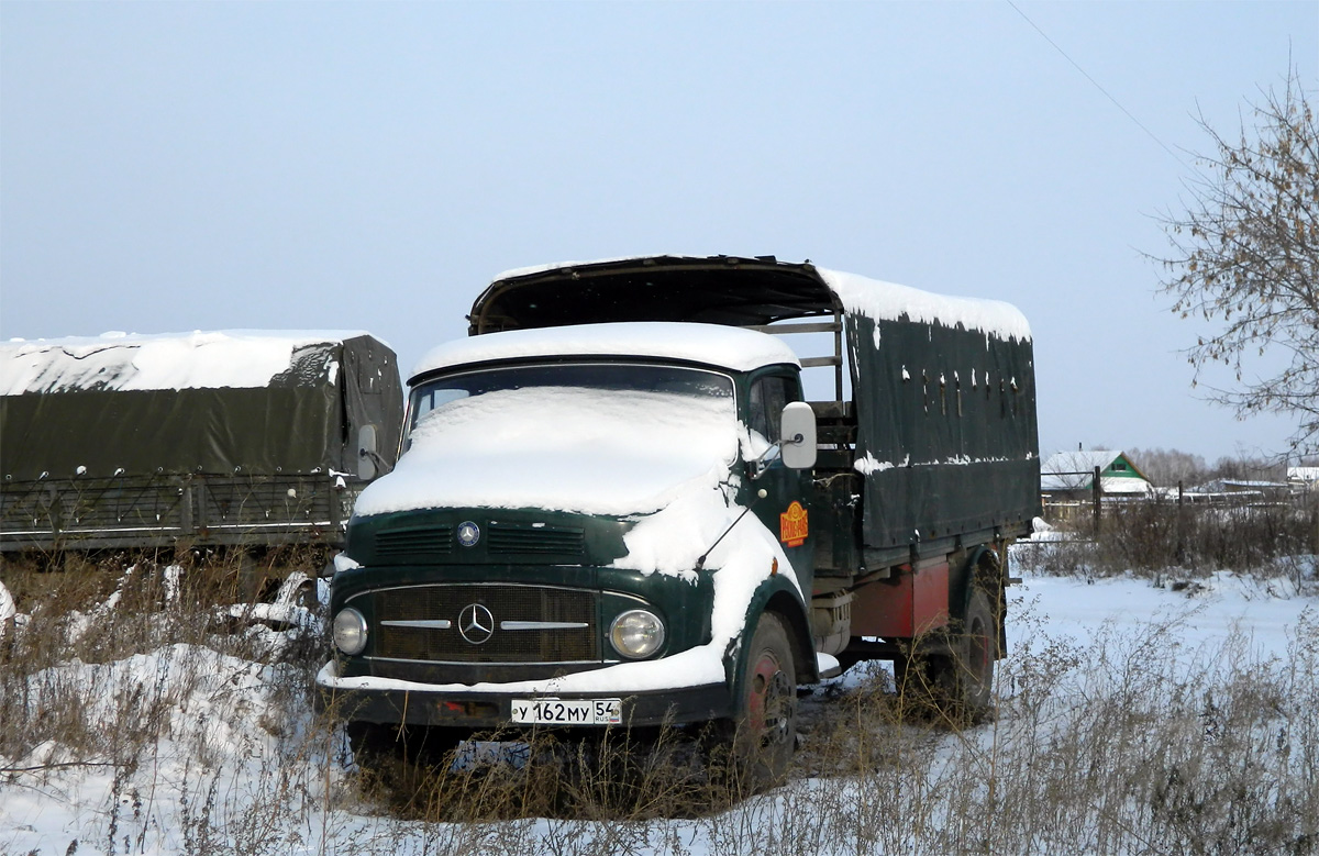 Новосибирская область, № У 162 МУ 54 — Mercedes-Benz L-Series Новосибирская область, № У 162 МУ 54 — Mercedes-Benz L-Series