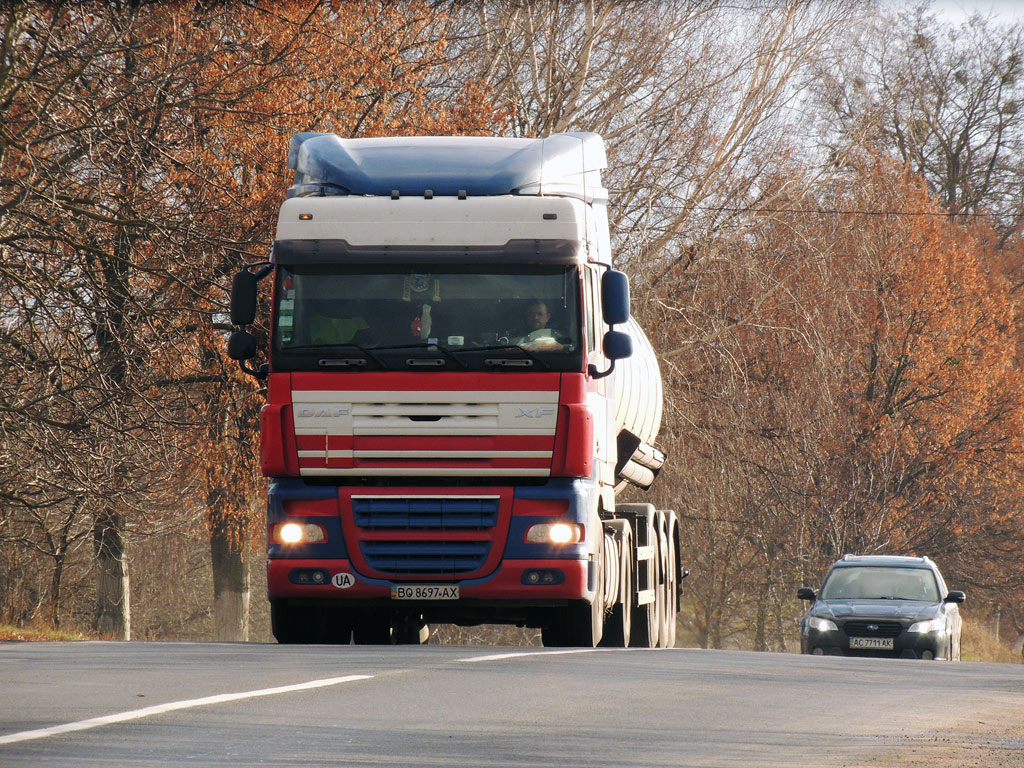 Тернопольская область, № ВО 8697 АХ — DAF XF105 FT