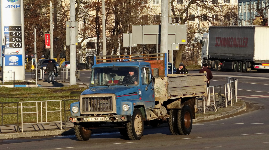 Львовская область, № ВС 1819 СА — ГАЗ-33072