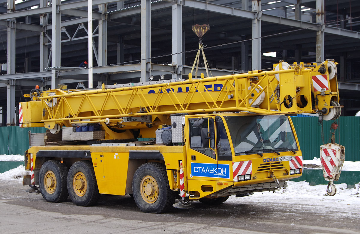 Москва, № Н 209 КО 199 — Terex / Demag
