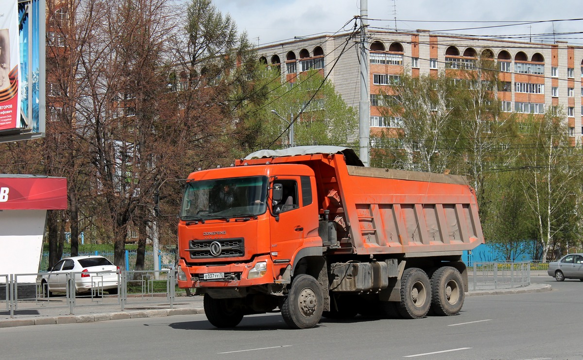 Томская область, № Е 037 УУ 70 — Dongfeng KC DFL3251