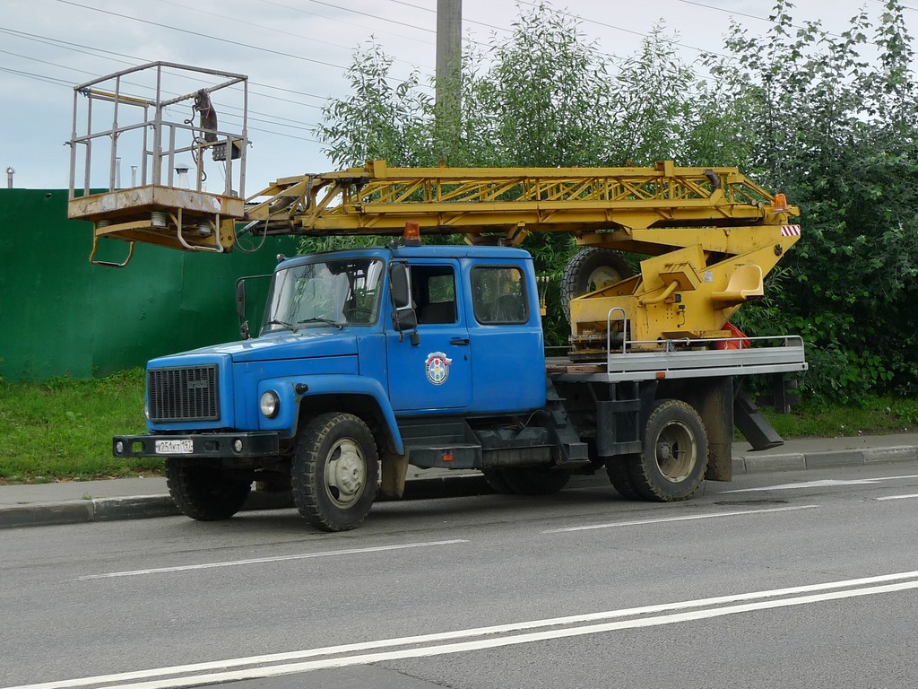 Москва, № Х 251 КТ 197 — ГАЗ-3309