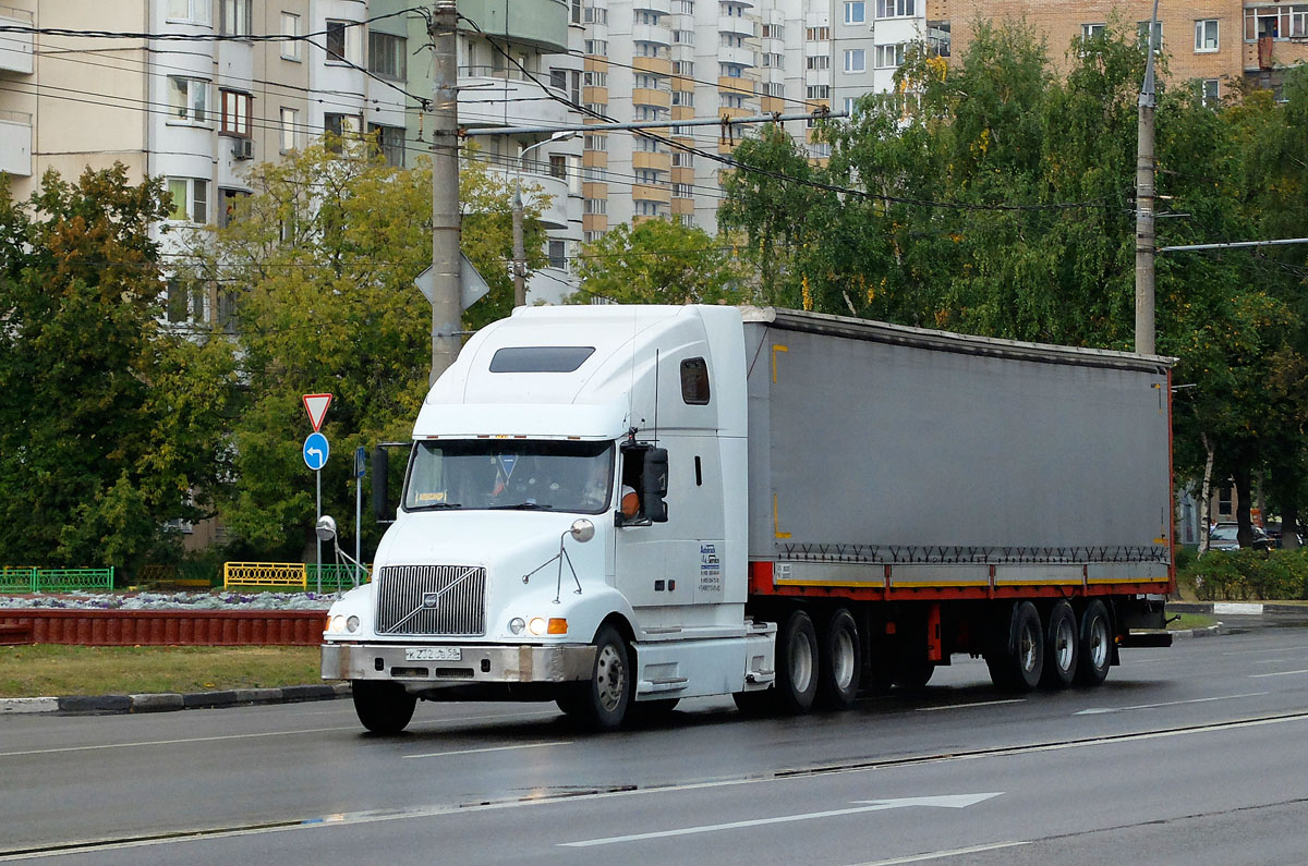 Пензенская область, № К 232 ОВ 58 — Volvo VNL660