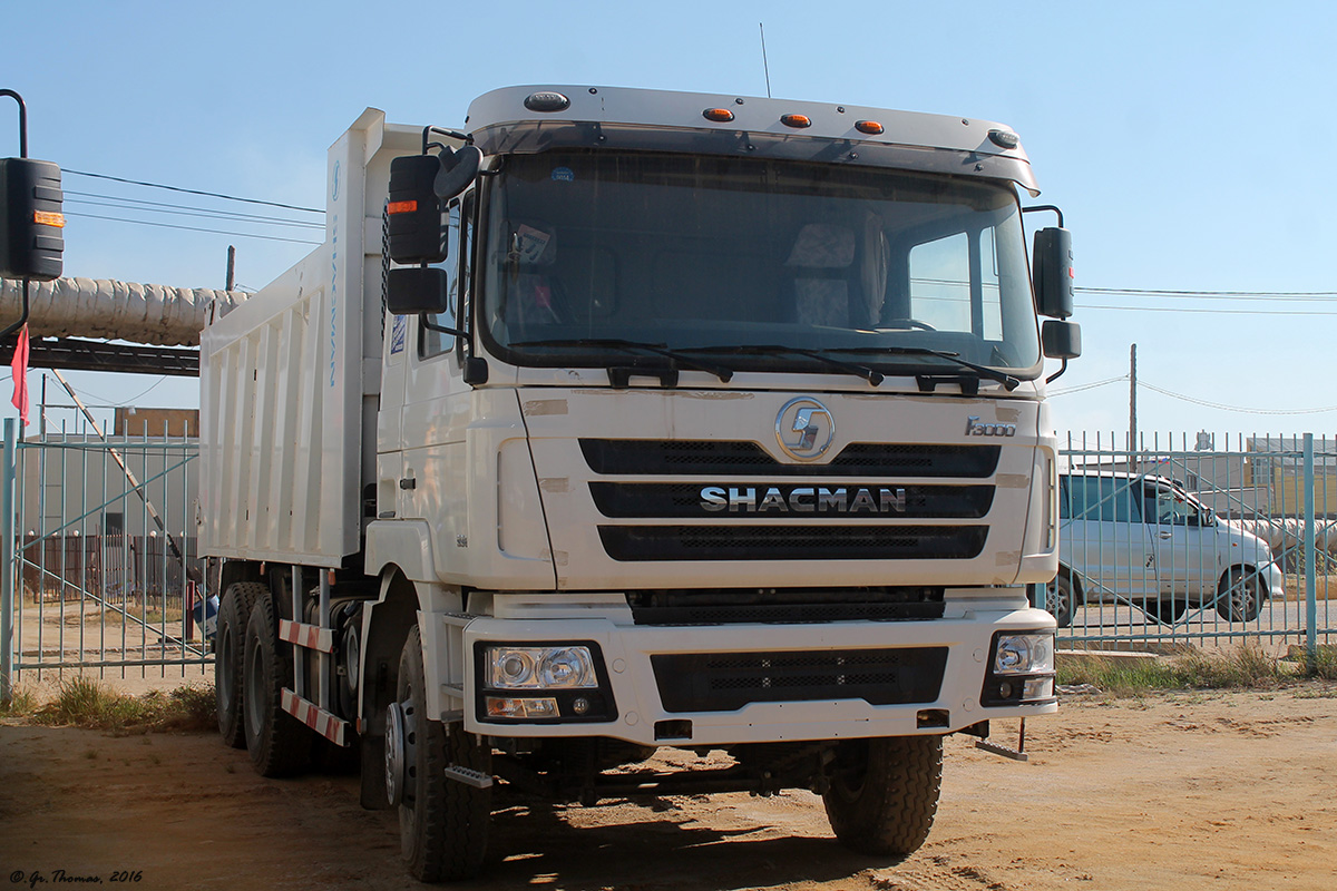 Китай, № 陕V 24015 — Shaanxi Shacman F3000 SX325x