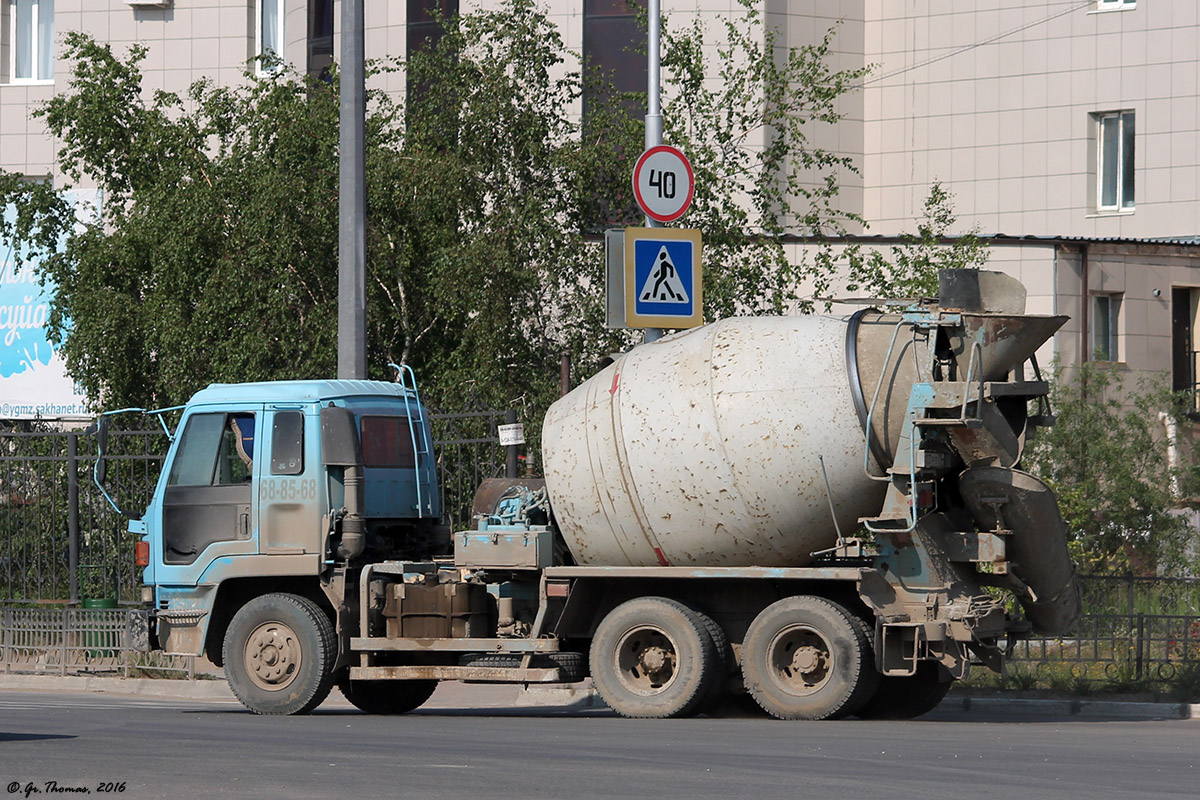 Саха (Якутия), № К 803 РЕ 70 — Isuzu V340