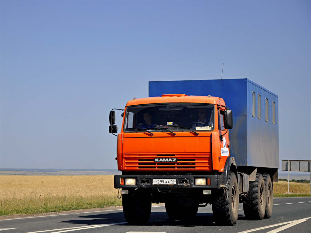 Татарстан, № Р 299 АХ 16 — КамАЗ-43118-13 [43118N]