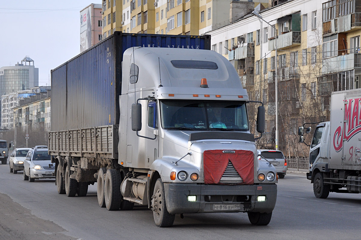 Саха (Якутия), № Е 816 ВУ 14 — Freightliner Century Class