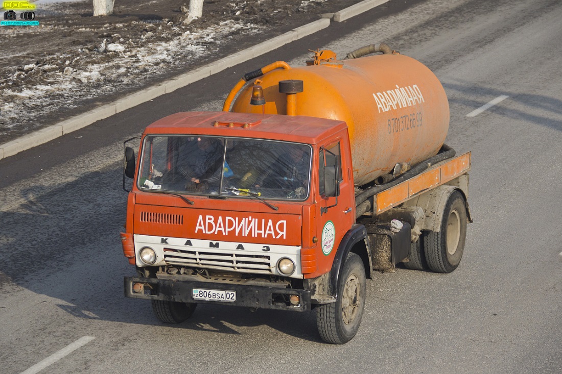 Алматы, № 806 BSA 02 — КамАЗ-4425