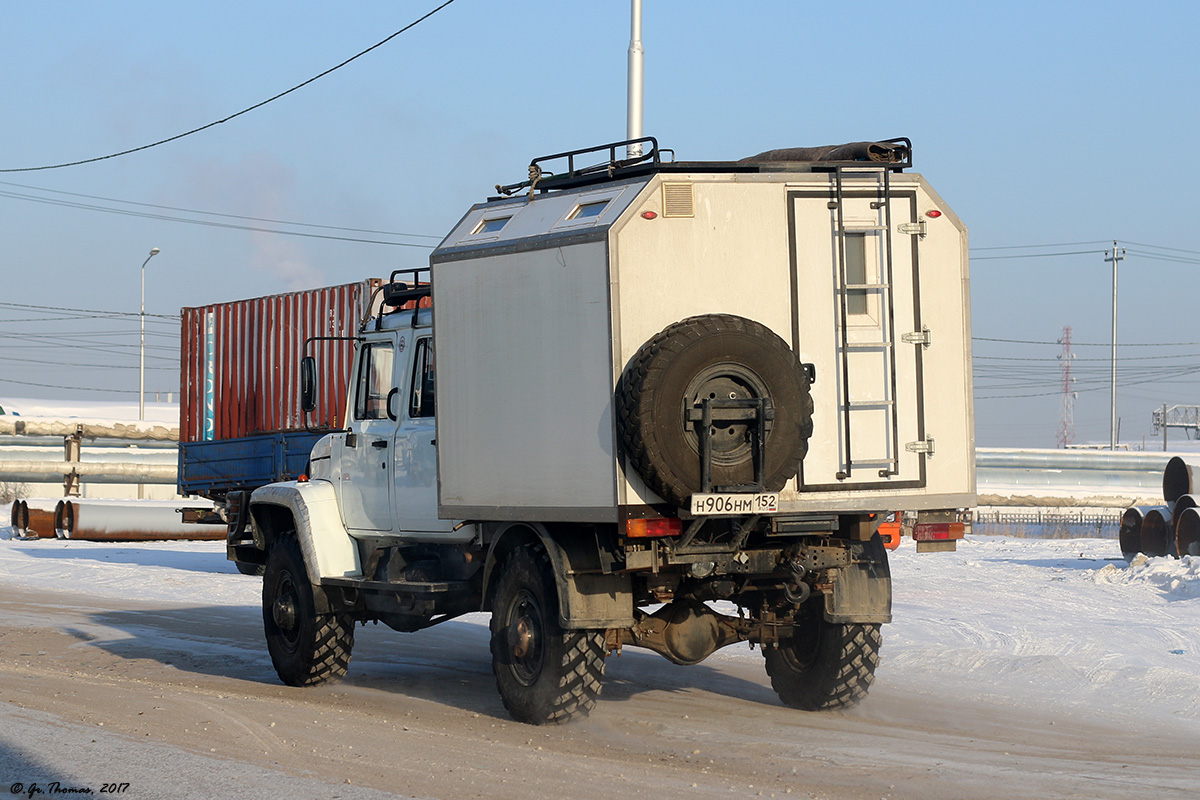 Саха (Якутия), № Н 906 НМ 152 — ГАЗ-33081 «Садко»