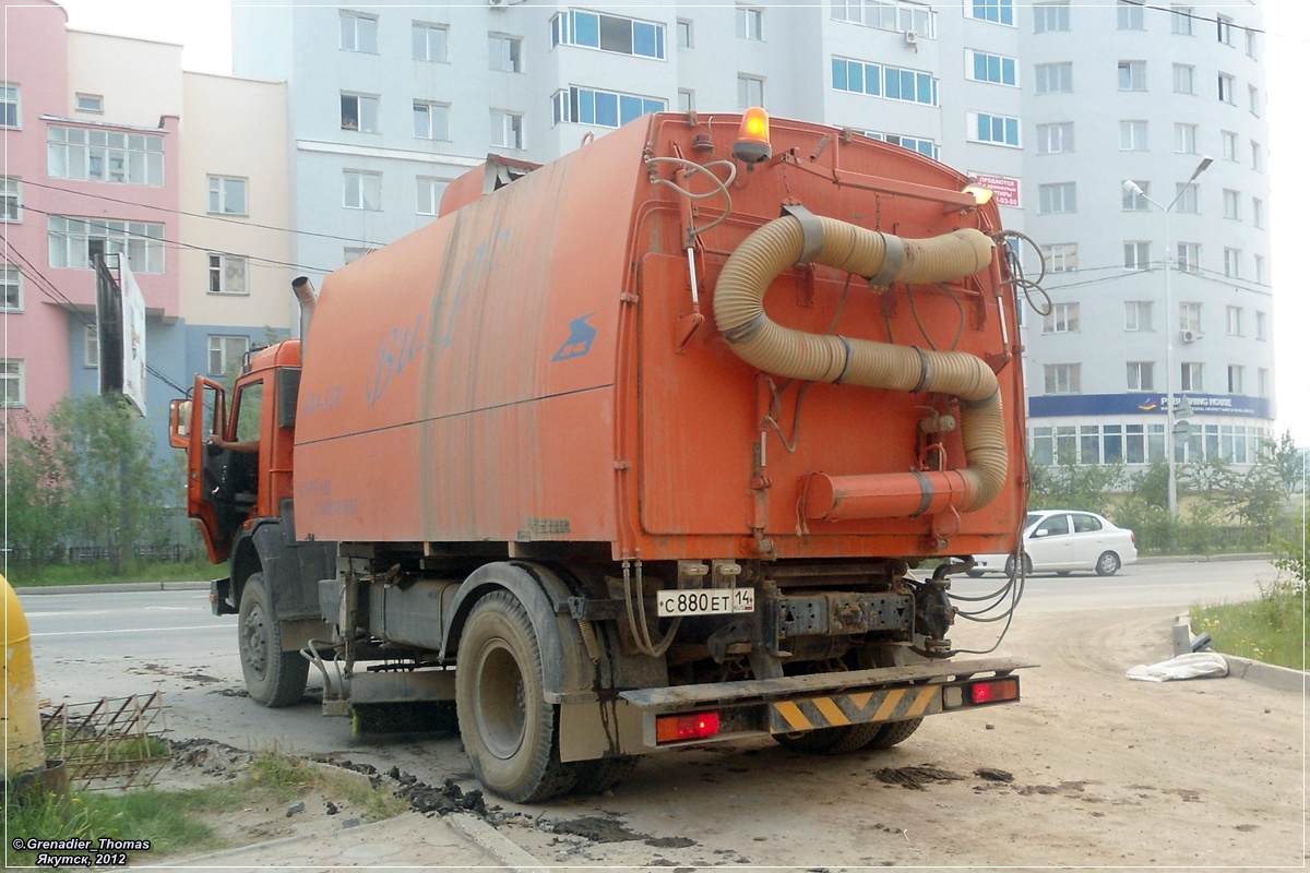 Саха (Якутия), № С 880 ЕТ 14 — КамАЗ-43253-15 [43253R]