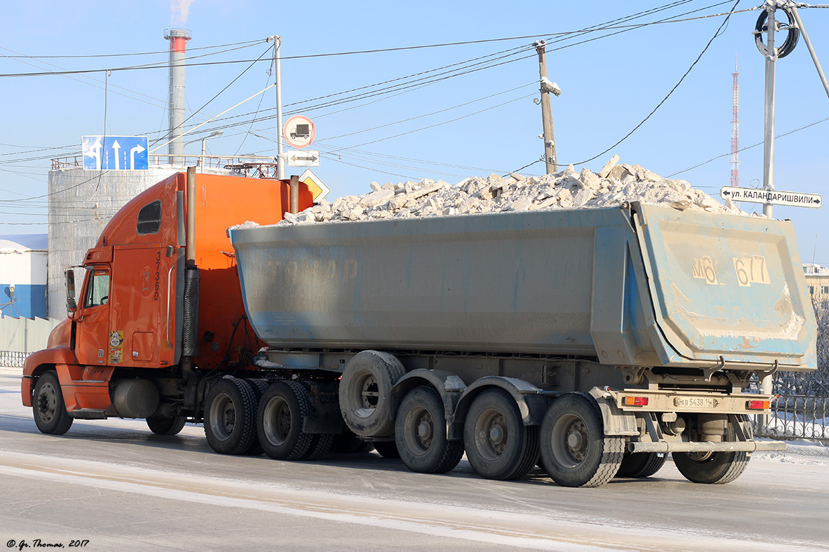 Саха (Якутия), № М 376 ЕР 14 — Freightliner Century Class
