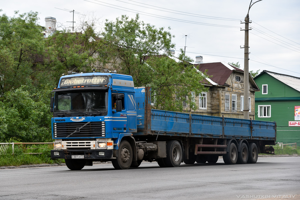 Новгородская область, № С 881 ОМ 53 — Volvo ('1987) F12