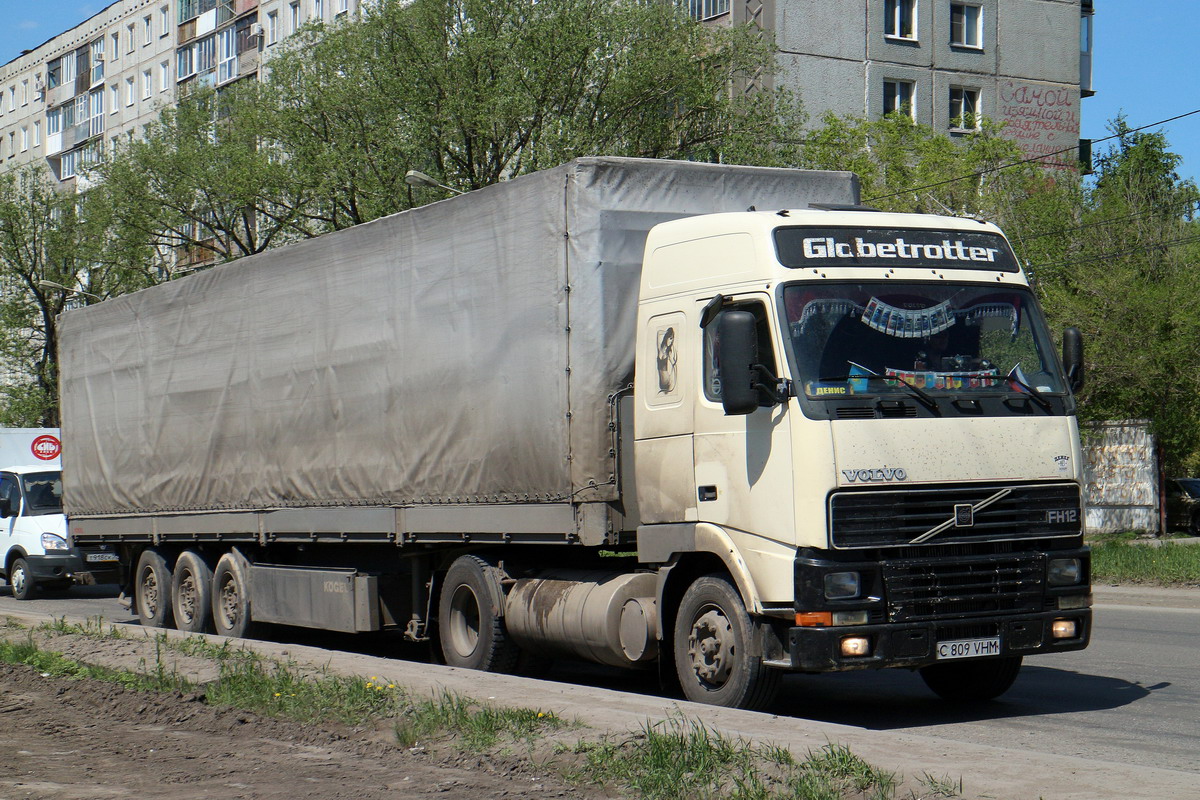 Акмолинская область, № C 809 VHM — Volvo ('1993) FH-Series