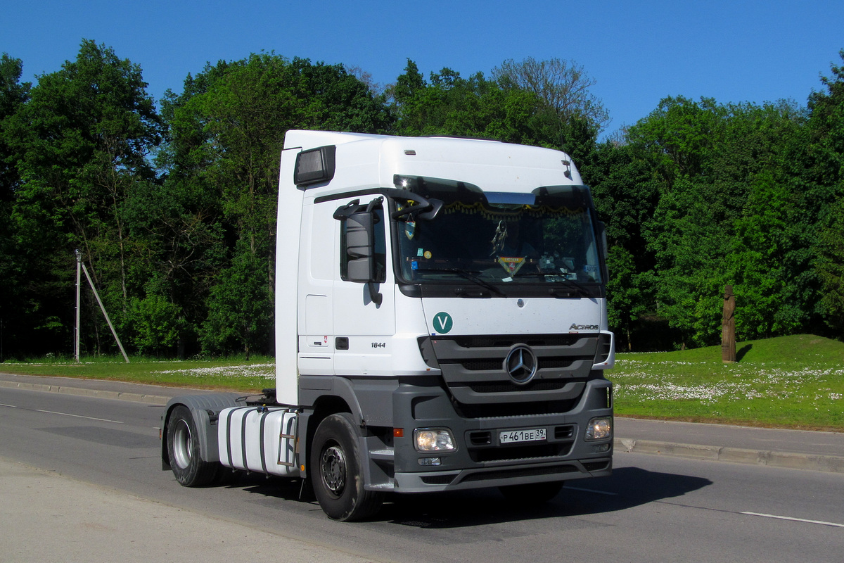 Калининградская область, № Р 461 ВЕ 39 — Mercedes-Benz Actros ('2009) 1844