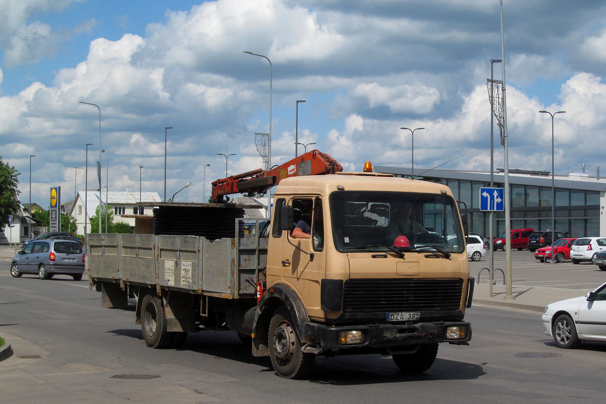 Литва, № DZA 392 — Mercedes-Benz NG (общ. мод.)