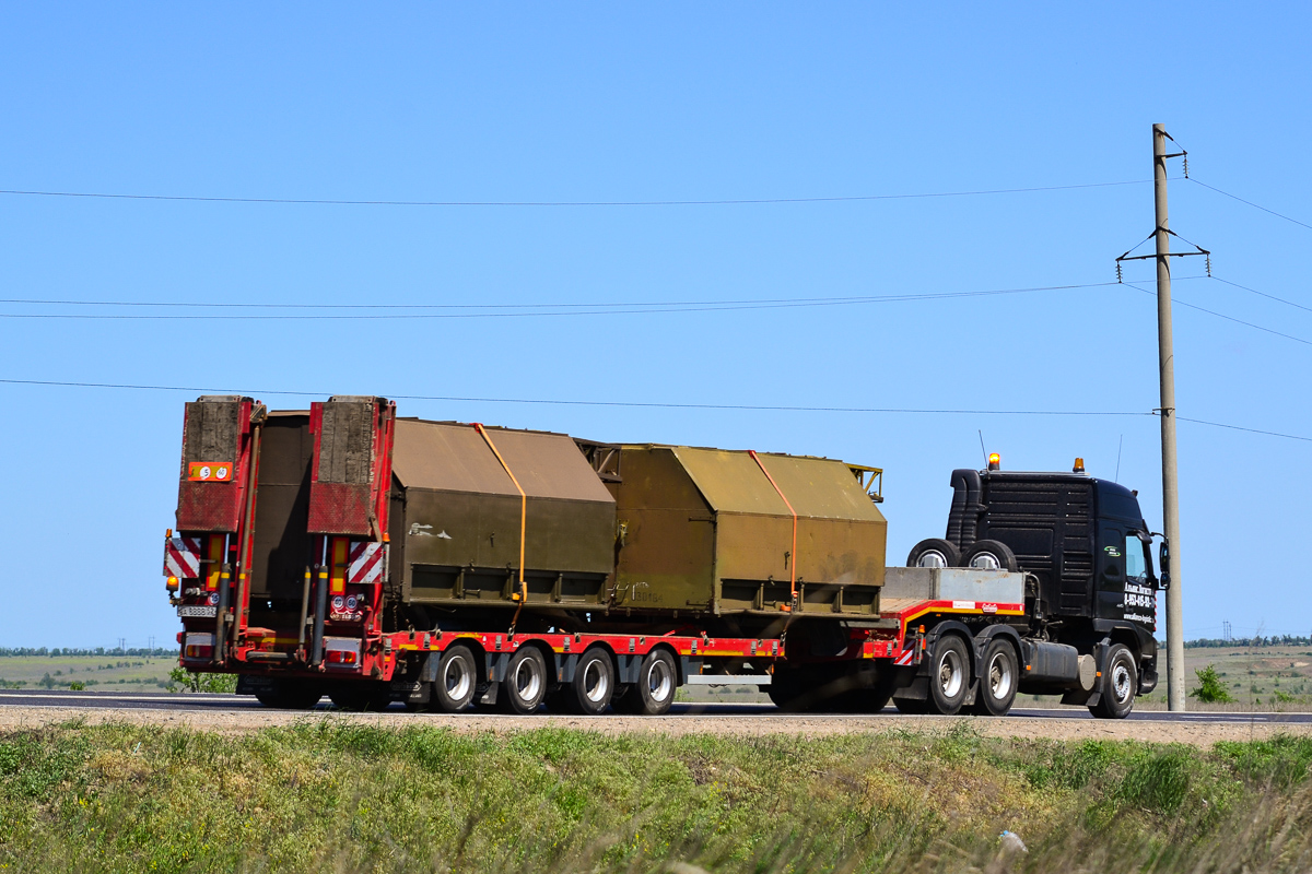 Нижегородская область, № К 888 МС 152 — Volvo ('2010) FMX.440