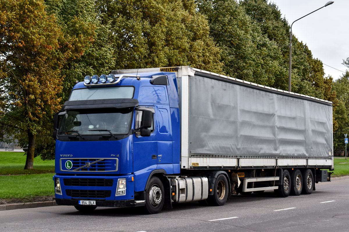 Эстония, № 854 BLX — Volvo ('2002) FH12.440