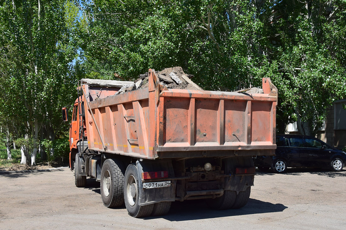 Волгоградская область, № С 071 НА 34 — КамАЗ-6520-06 [65200F]