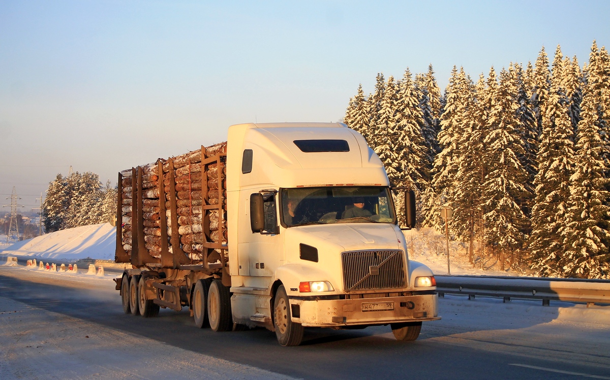 Пермский край, № Н 473 НН 59 — Volvo VNL660