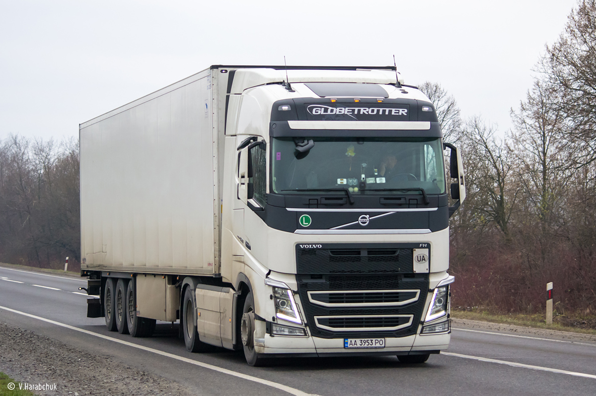 Закарпатская область, № АА 3953 РО — Volvo ('2012) FH.460