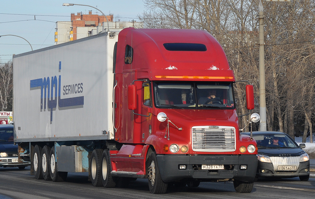 Омская область, № М 328 ТА 55 — Freightliner Century Class
