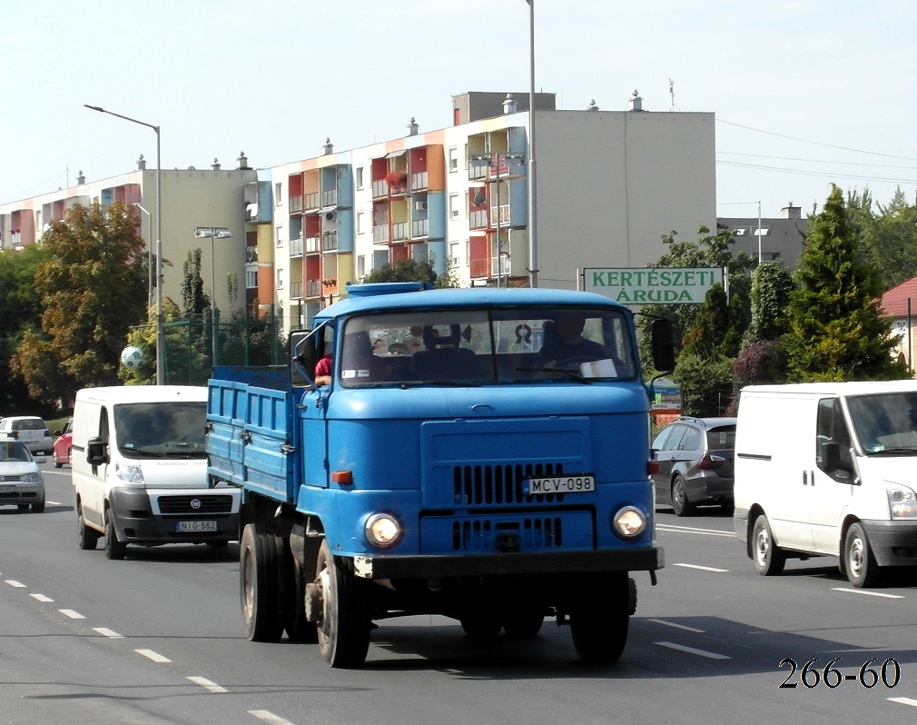 Венгрия, № MCV-098 — IFA L60 1218 4x4 PB