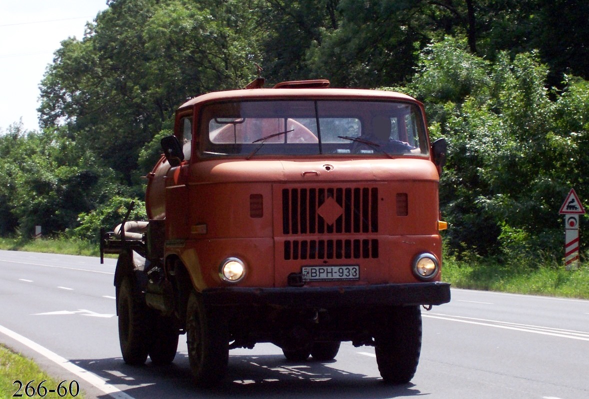 Венгрия, № BPH-933 — IFA W50LA/F