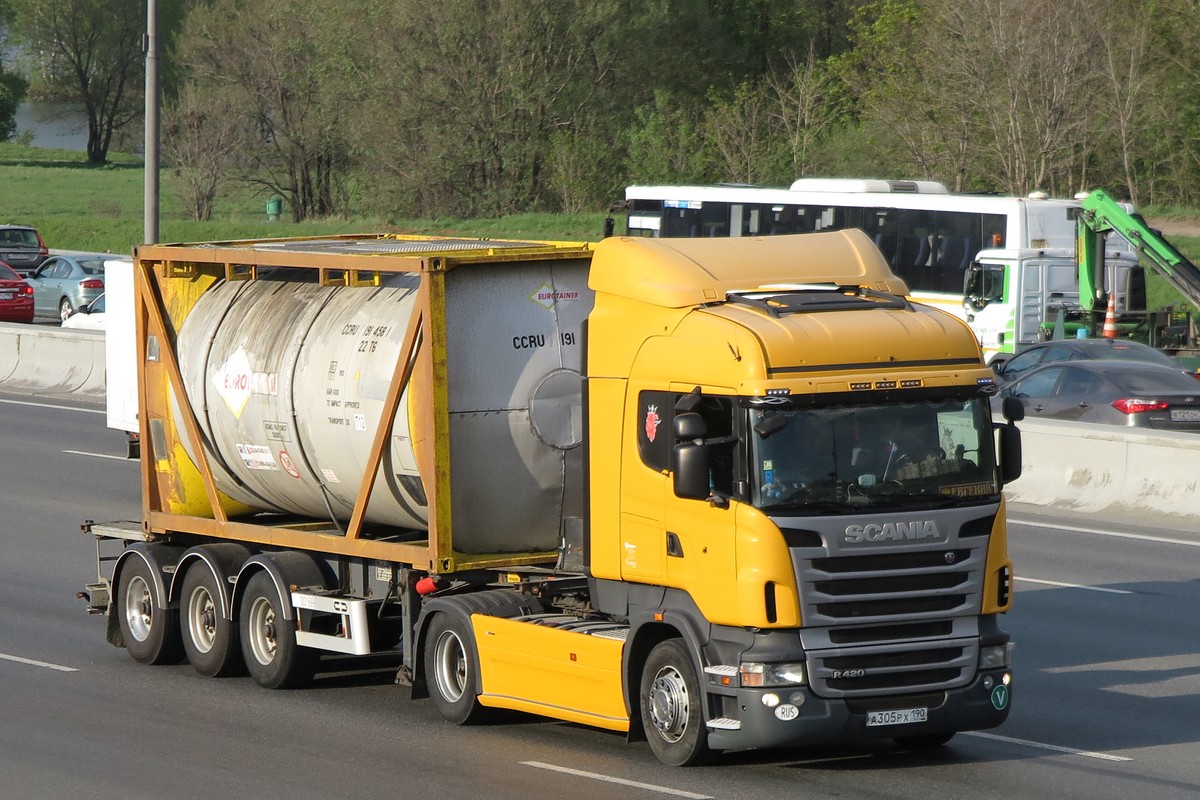Московская область, № А 305 РХ 190 — Scania ('2009) R420