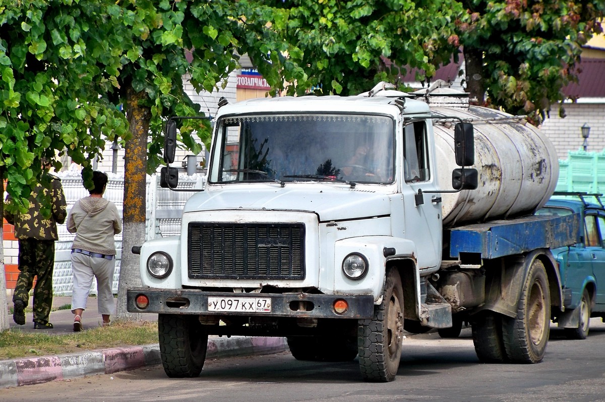 Смоленская область, № У 097 КХ 67 — ГАЗ-3307