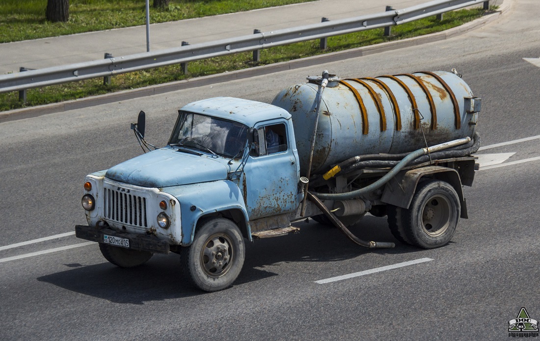 Алматинская область, № 120 MOA 05 — ГАЗ-53-12