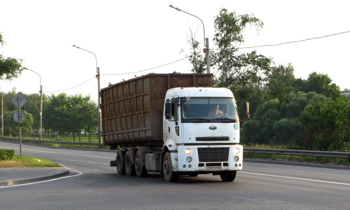 Санкт-Петербург, № В 816 УЕ 98 — Ford Cargo ('2007)
