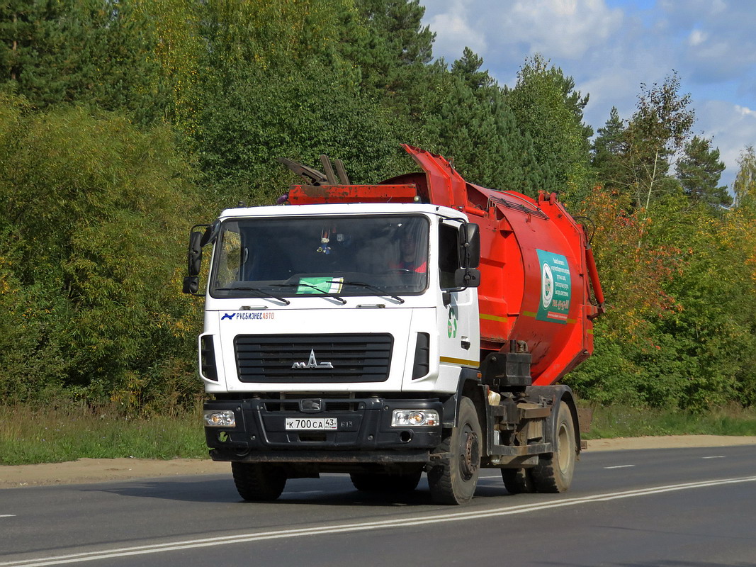 Кировская область, № К 700 СА 43 — МАЗ-5340B2