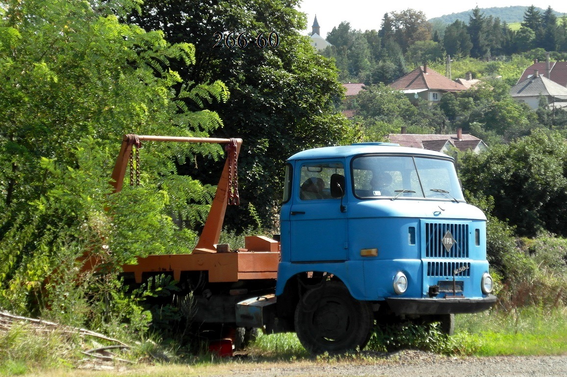 Венгрия, № KTY-255 — IFA W50L/K