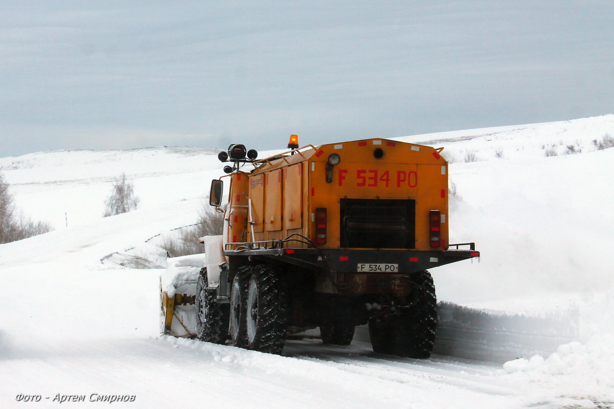 Восточно-Казахстанская область, № F 534 PO — Урал-4320 / 5557 (общая модель)