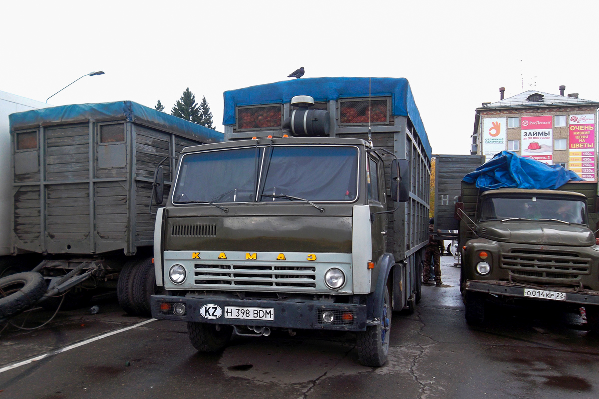 Жамбылская область, № H 398 BDM — КамАЗ-53212